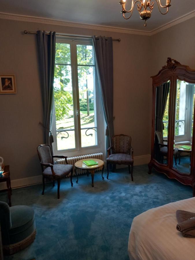 مبيت وإفطار Saint-Léonard-de-Noblat Chateau Maleplane المظهر الخارجي الصورة