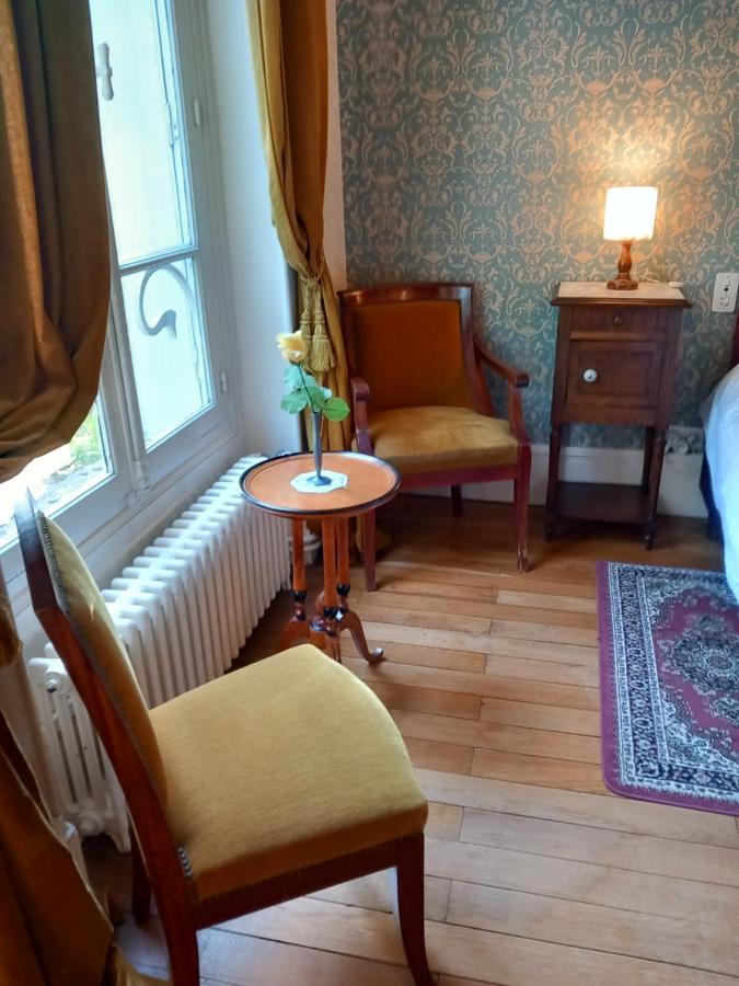 مبيت وإفطار Saint-Léonard-de-Noblat Chateau Maleplane المظهر الخارجي الصورة
