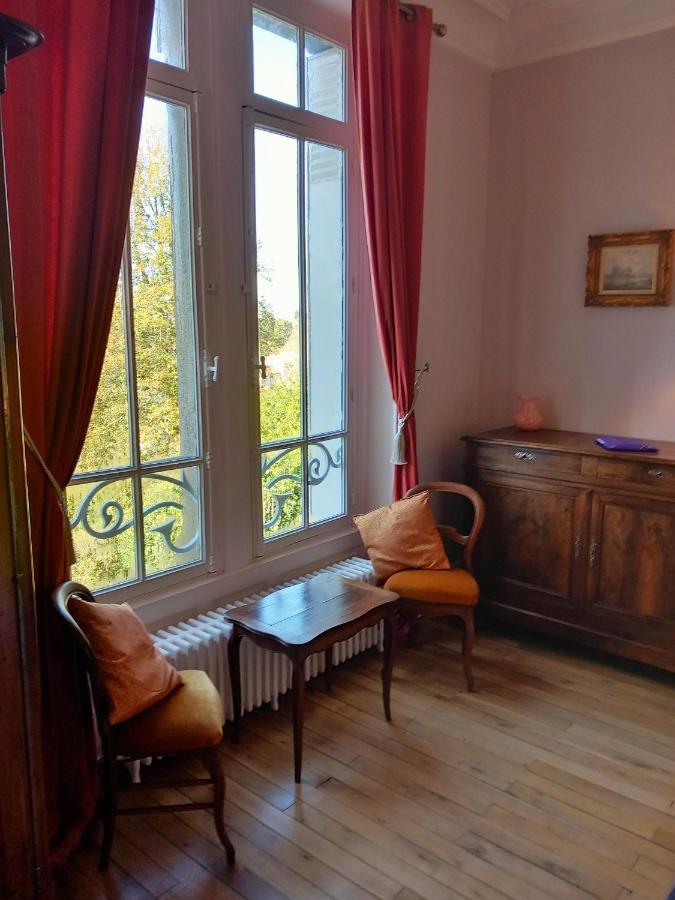 مبيت وإفطار Saint-Léonard-de-Noblat Chateau Maleplane المظهر الخارجي الصورة